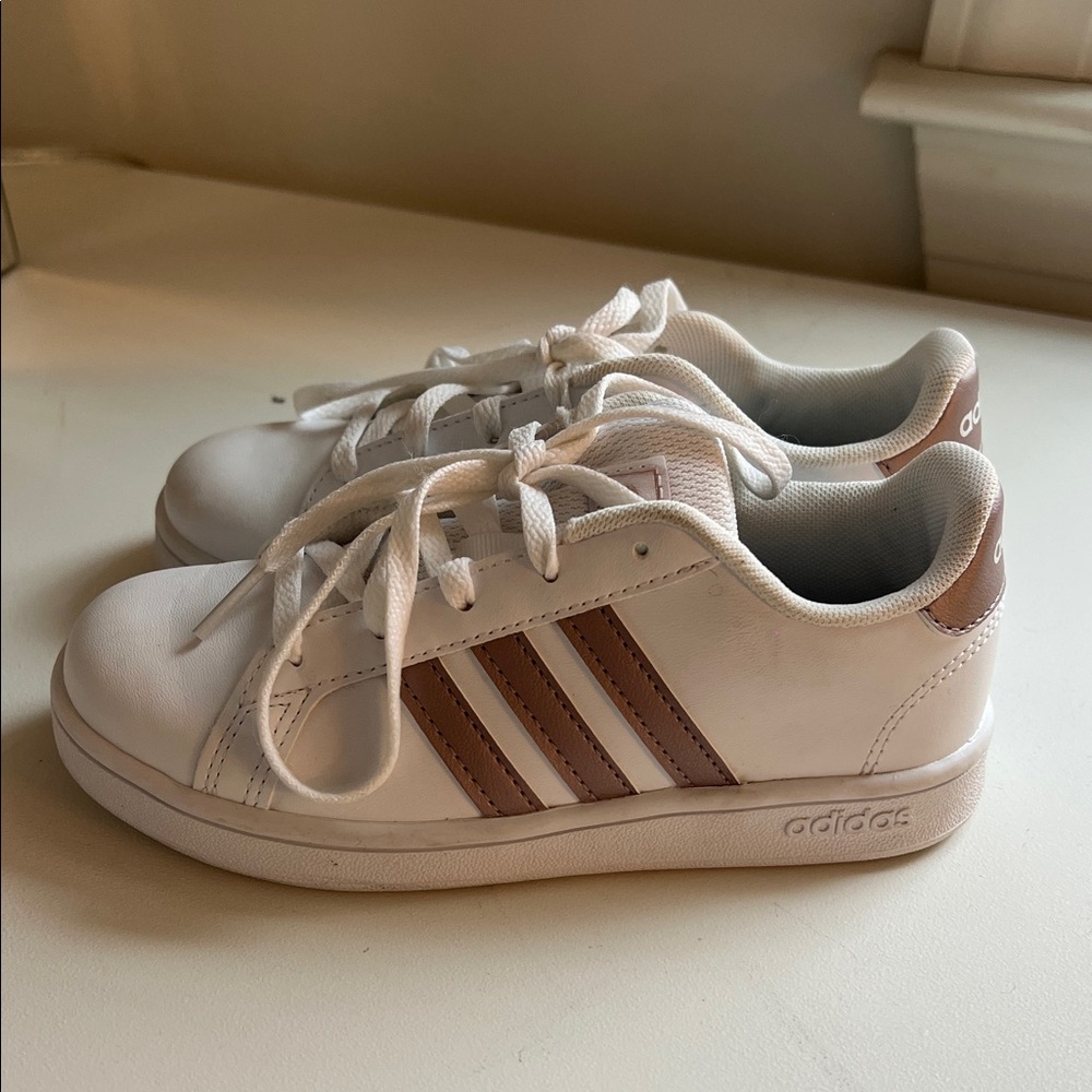 Adidas Kids White and Rose Gold Sneakers